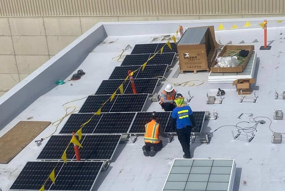 Solar Panels on warehouse